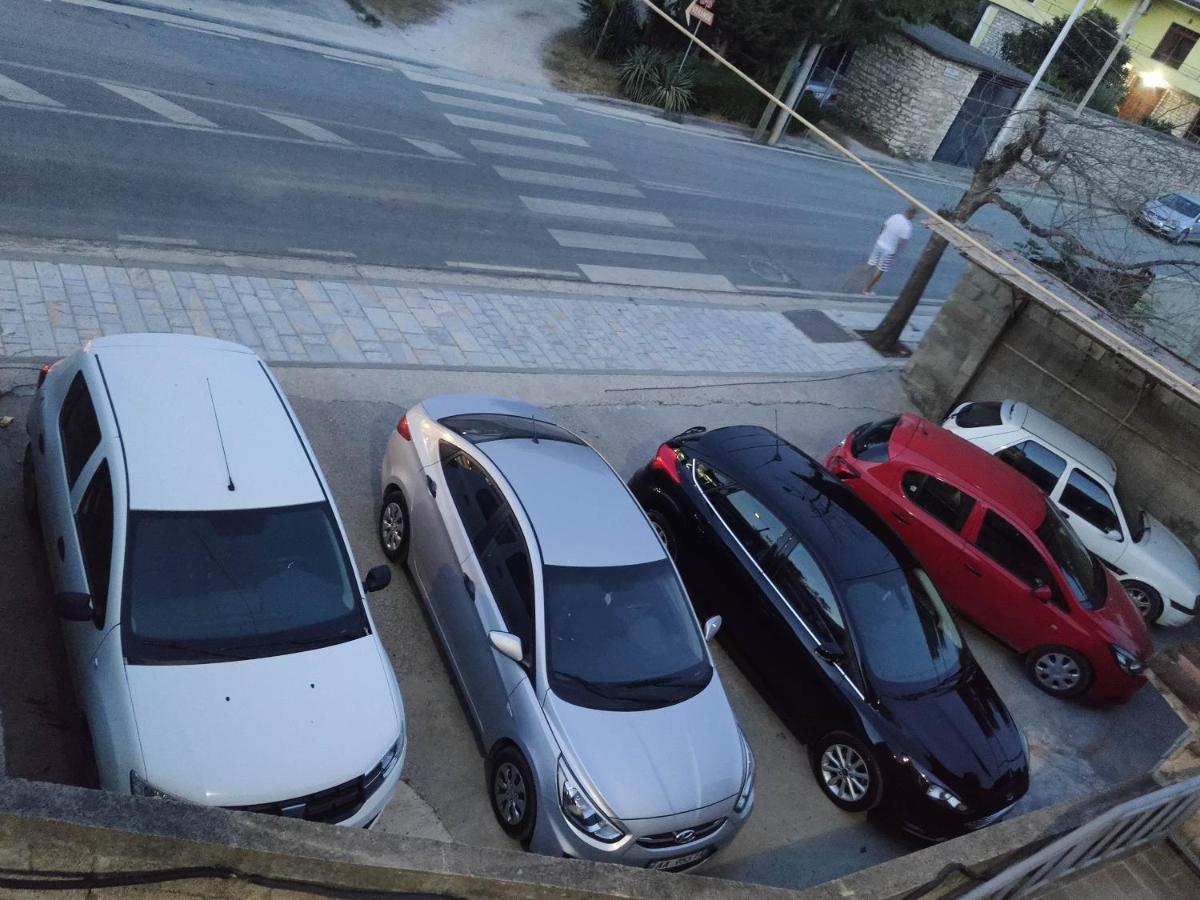 Olive B&B Μπεράτ Εξωτερικό φωτογραφία