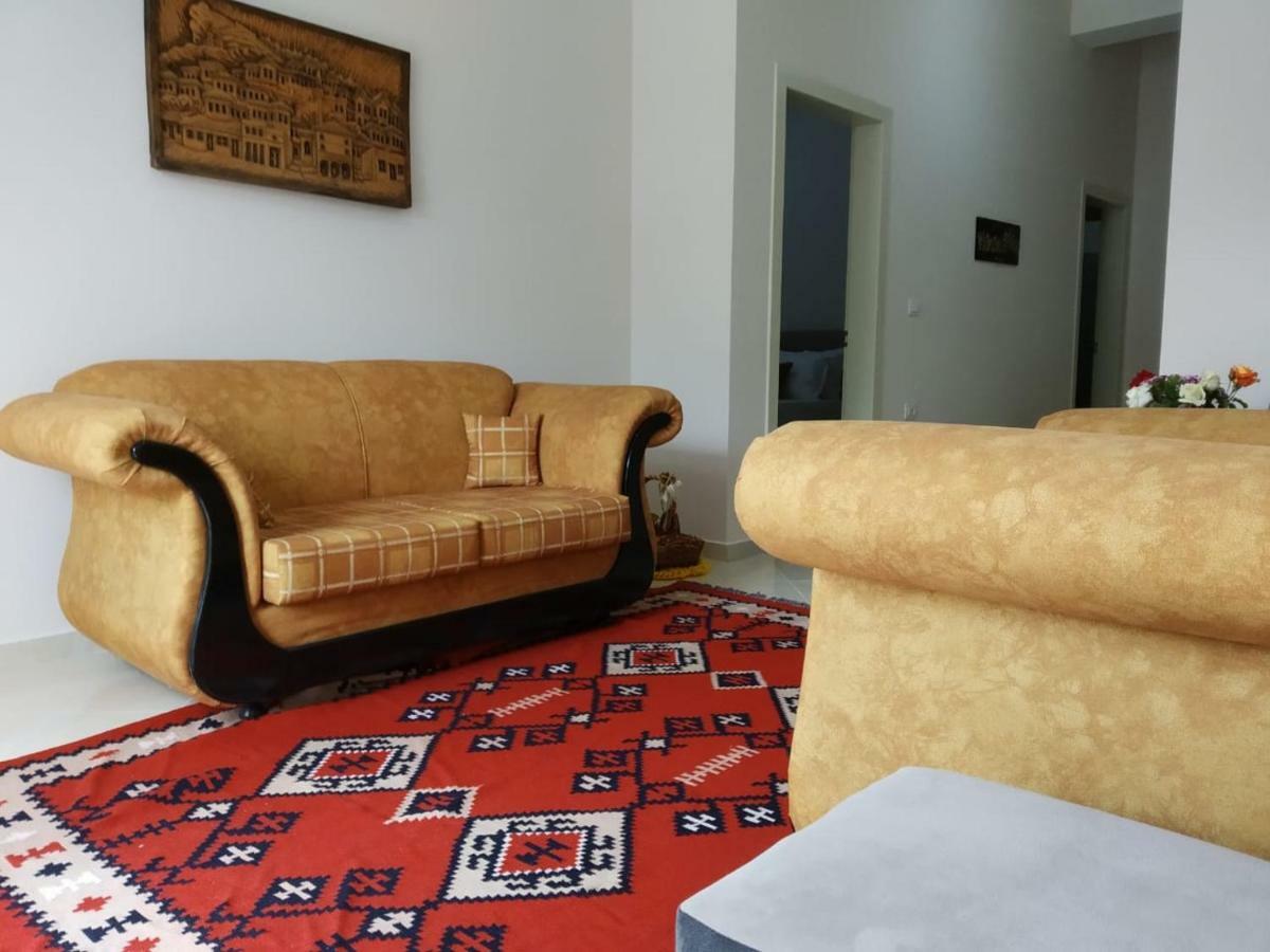 Olive B&B Μπεράτ Εξωτερικό φωτογραφία