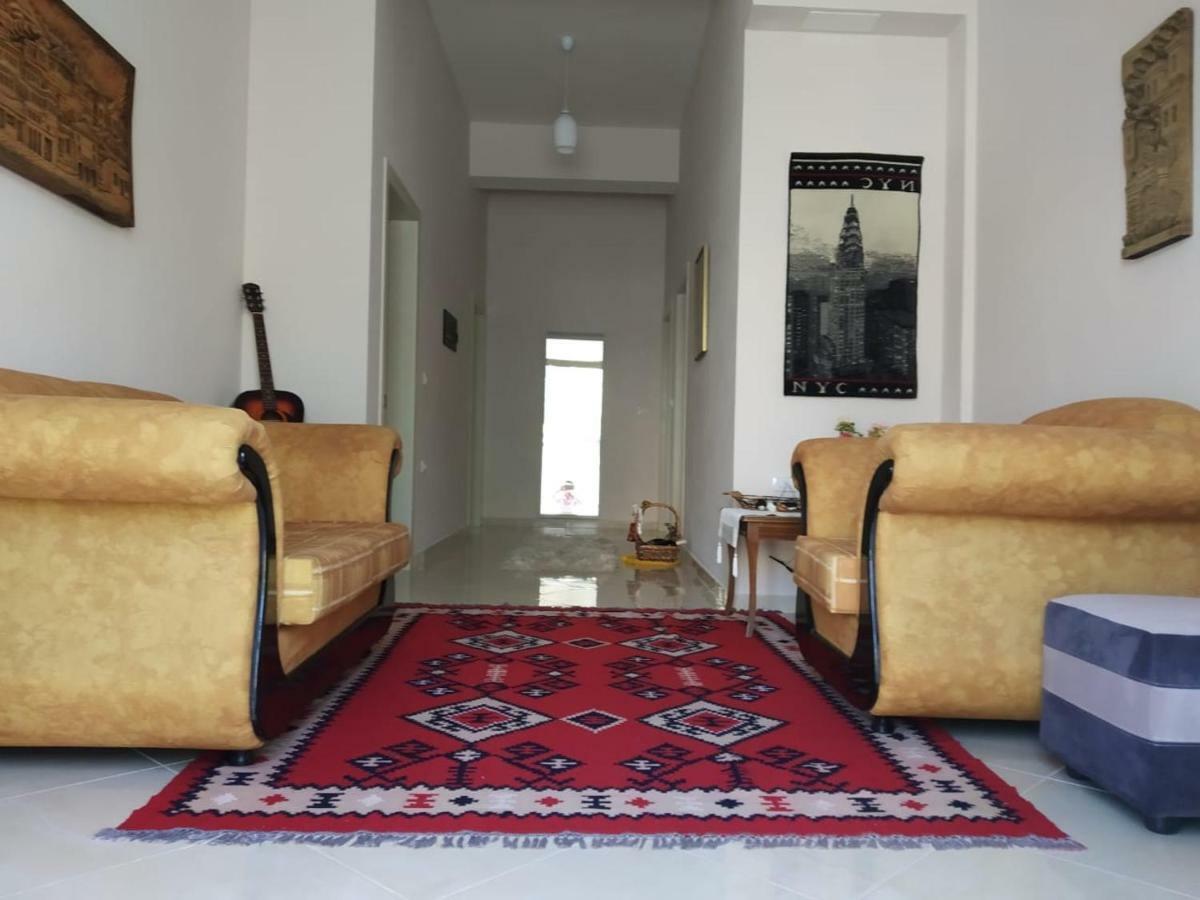 Olive B&B Μπεράτ Εξωτερικό φωτογραφία